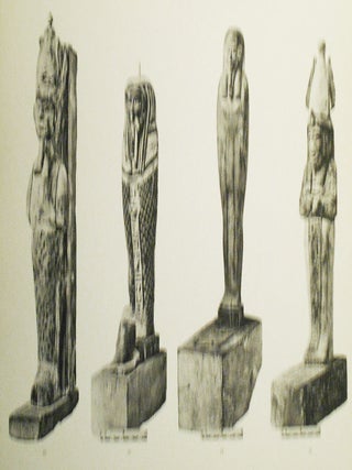 Beschrijving van de Egyptische Verzameling in het Rijksmuseum van Oudheden te Leiden: Deel XIV De Monumenten van het Nieuwe Rijk en van den Saitischen Tijd, Grafborden en Papyruskokers door Dr. W. D. van Wijngaarden