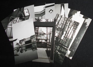 Suzhou Museum [12 black-and-white postcards in folder]