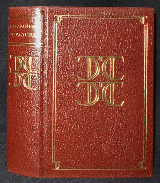 Item #009257 Chambers 20th Century Thesaurus: A Comprehensive Word-Finding Dictionary; Edited by M. A. Seaton, G. W. Davidson, C. M. Schwarz, J. Simpson