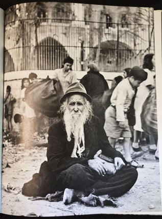 A Will to Survive; Text and Photographs by John Phillips; foreword by Golda Meier; Afterword by Teddy Kollek (with J. Robert Moskin)